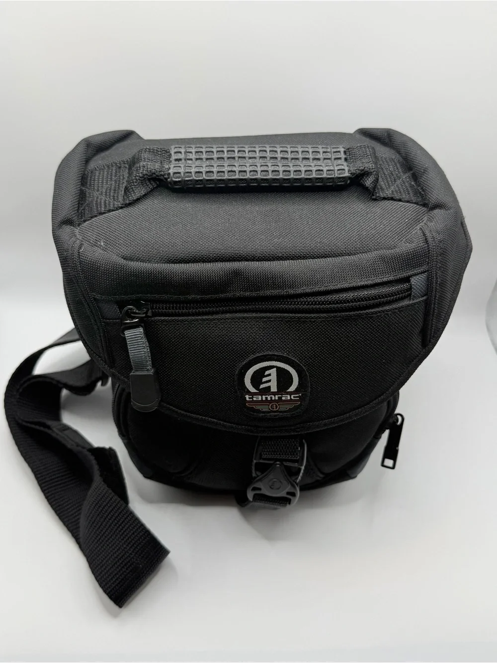 Tamrac Black Compact Camera Shoulder Bag with Padded Interior 5510